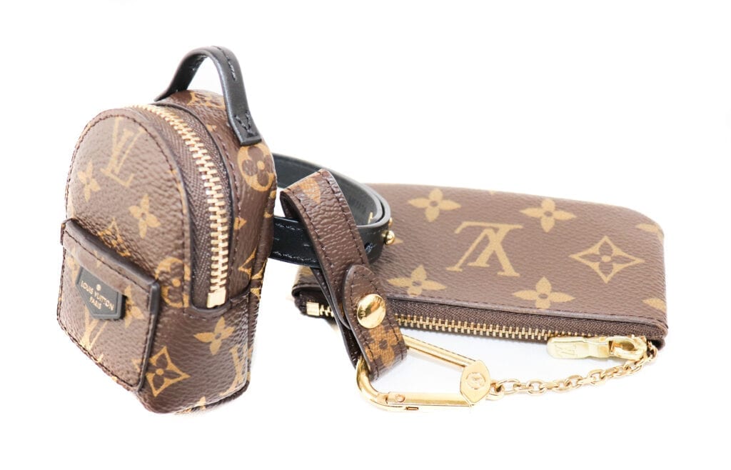 Louis Vuitton Daily Multi Pocket 30mm Belt For Sale at 1stDibs