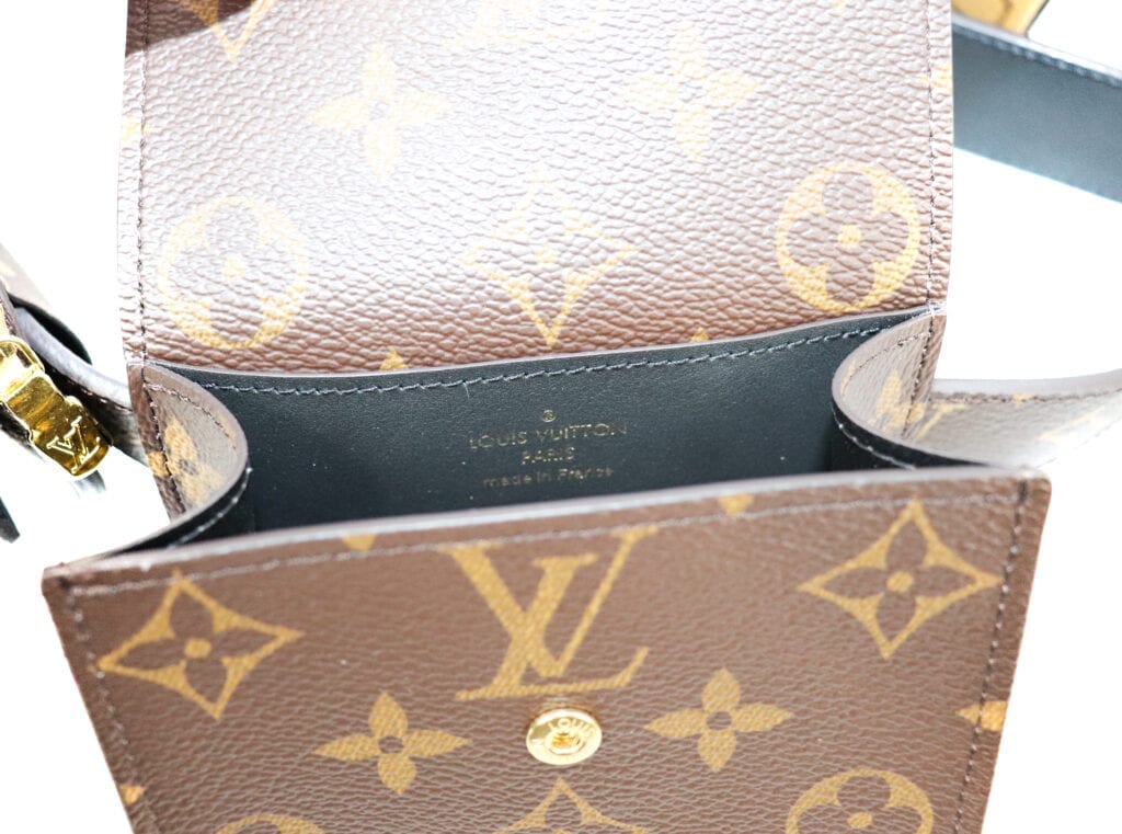 LOUIS VUITTON DAILY MULTI POCKET BELT REVEAL - Luxeaholic